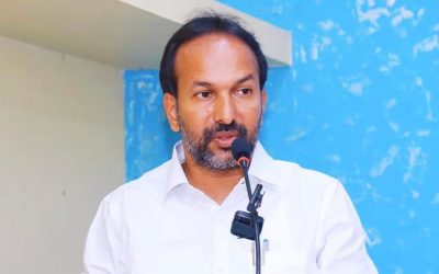 സംസ്ഥാനത്തെ ഓണം വാരാഘോഷം; സംഘപരിവാർ വന്ദേമാതരം പൂർണമായി ആലപിക്കാനൊരുങ്ങി യുഡിഎഫ് സർക്കാർ, വിചിത്ര ന്യായവുമായി മന്ത്രി പി സി വിഷ്ണുനാഥ്